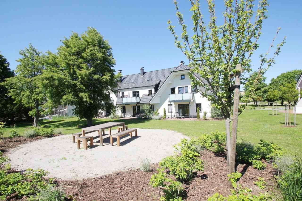 Strandnahe Fewo Mit Terrasse, Gratis Nutzung Vom Ahoi Erlebnisbad Und Sauna In Sellin - Rex Rugia Fewo 13-2 Apartamento Lobbe Exterior foto